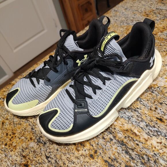 Under Armour Flow FUTR X 3 Athletic Basketball Shoes 3026630-003 Sz M8.5/W10 - Picture 1 of 13
